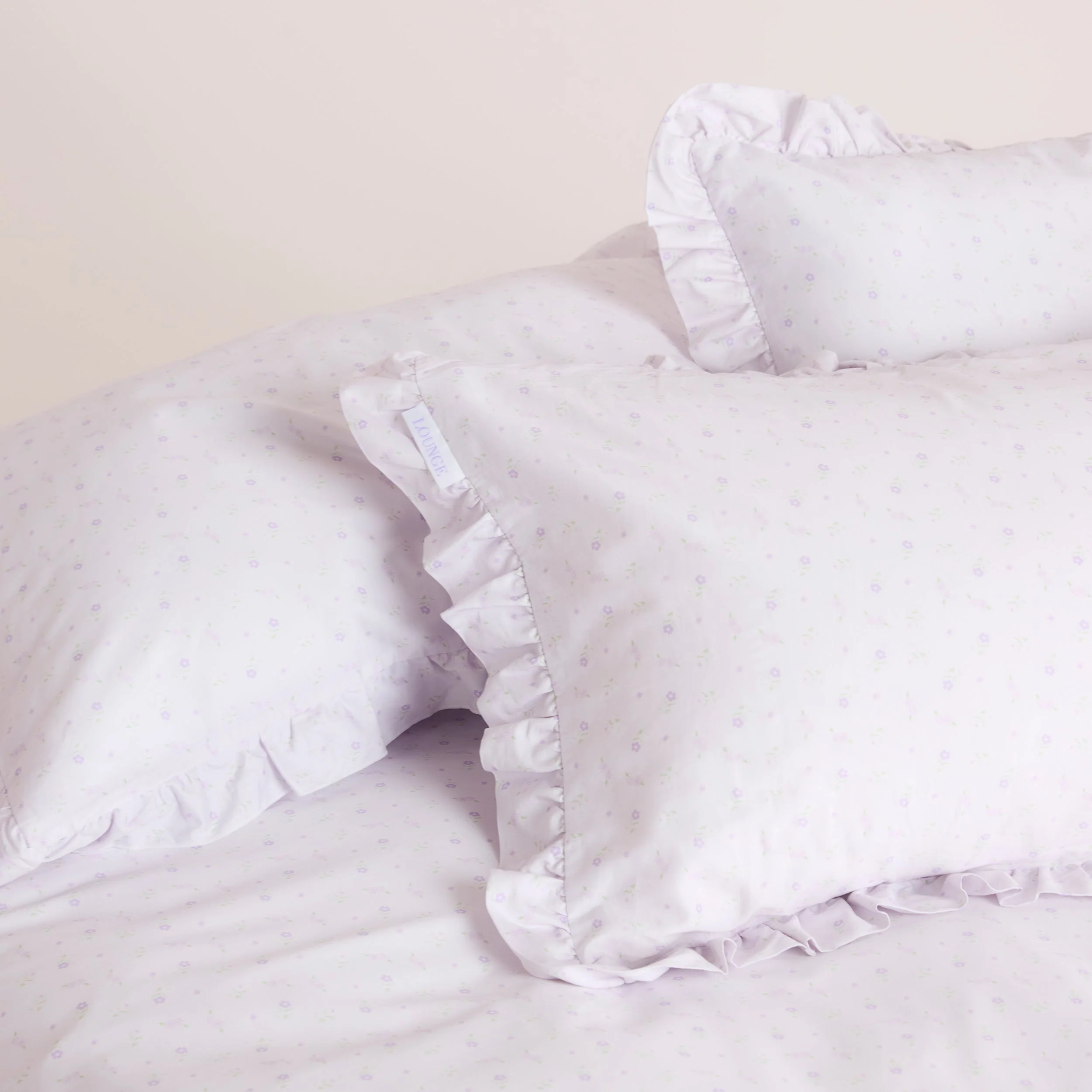 Frill Edge Pillowcase (2-Pack) - Lilac Floral